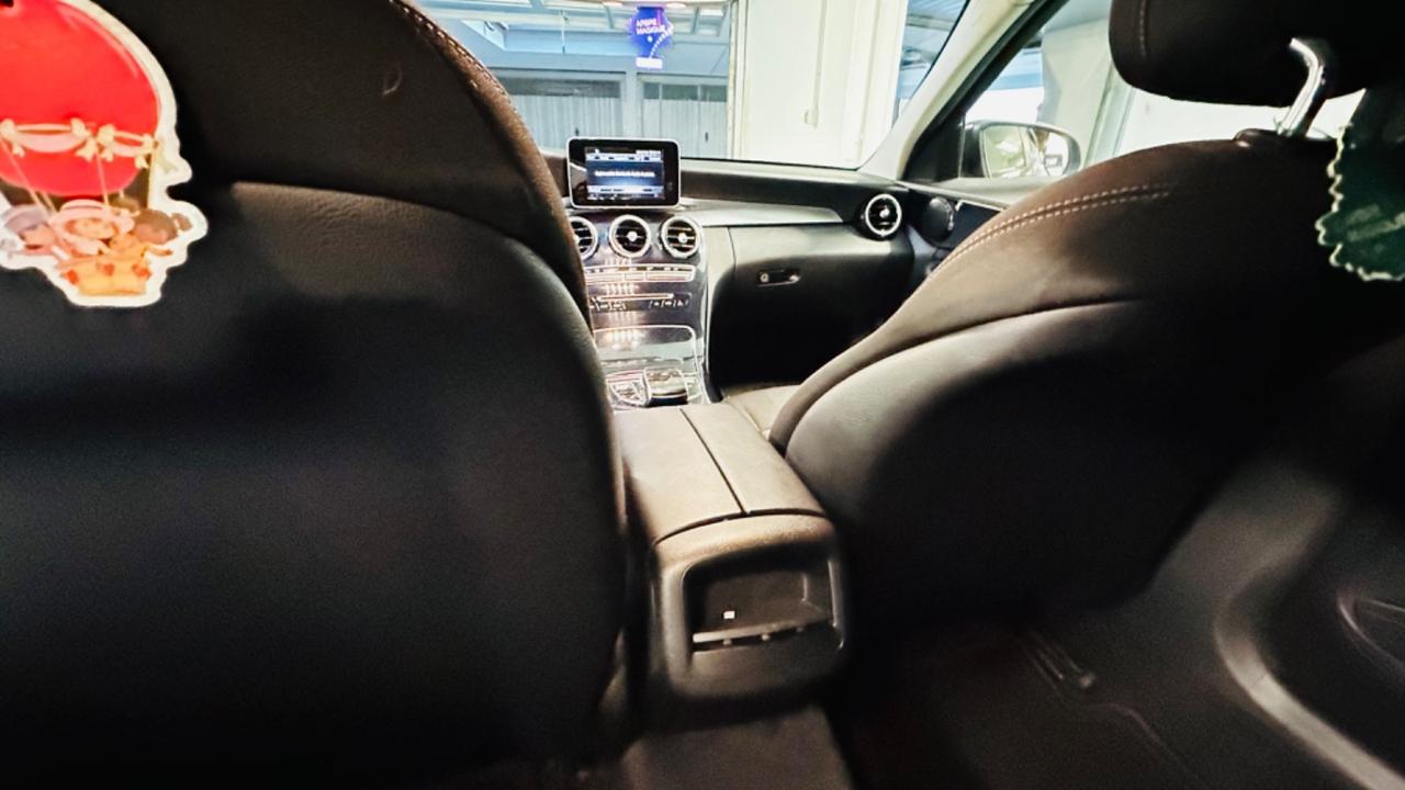 Mercedes-benz C 180 d Premium