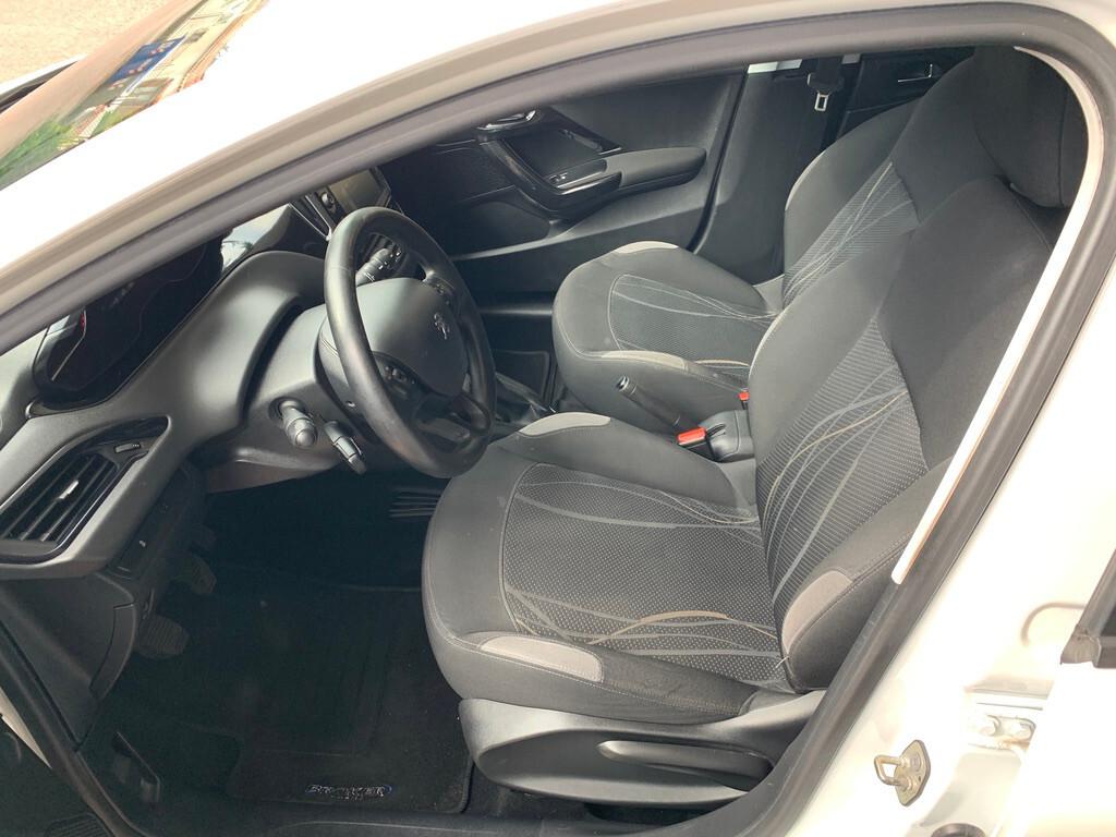 PEUGEOT 208 PURE TECH 82CV 5P 1.2 BENZ