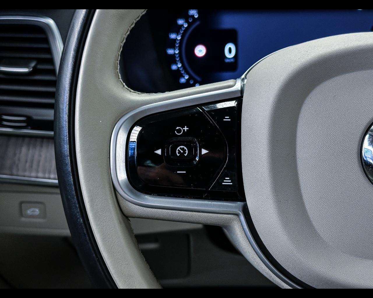 VOLVO XC90 (2014-->) - XC90 B5 (d) AWD automatico 7 posti Core