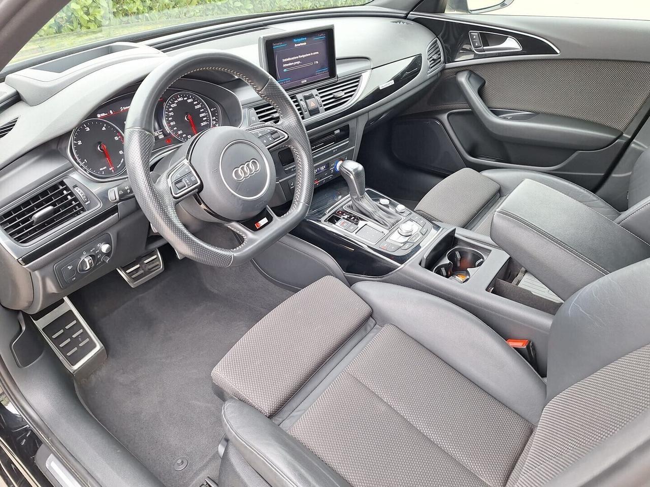 Audi A6 S-Line Black Edition. Super Accessoriata.