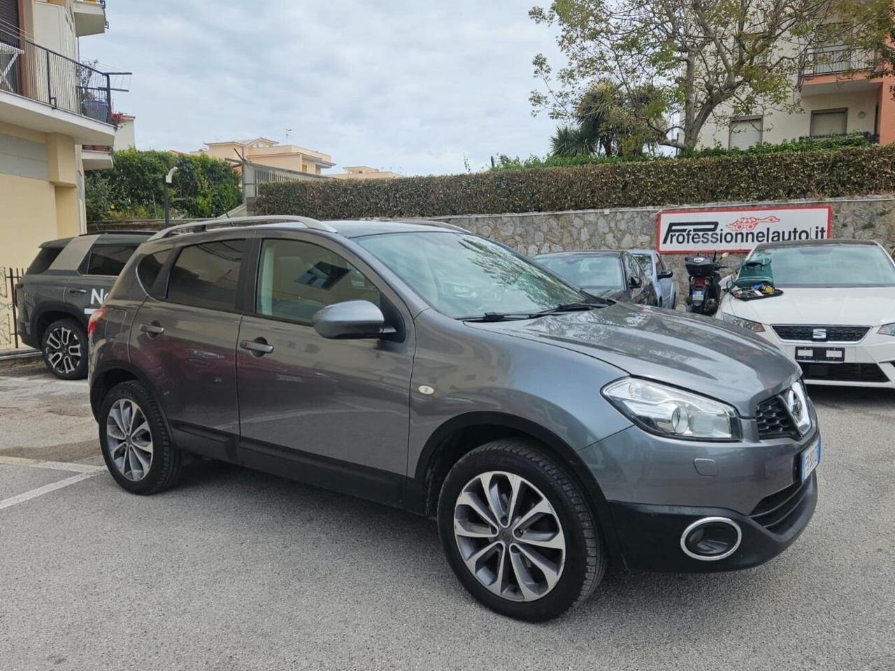 Nissan Qashqai 1.6 dCi DPF Lounge 4WD