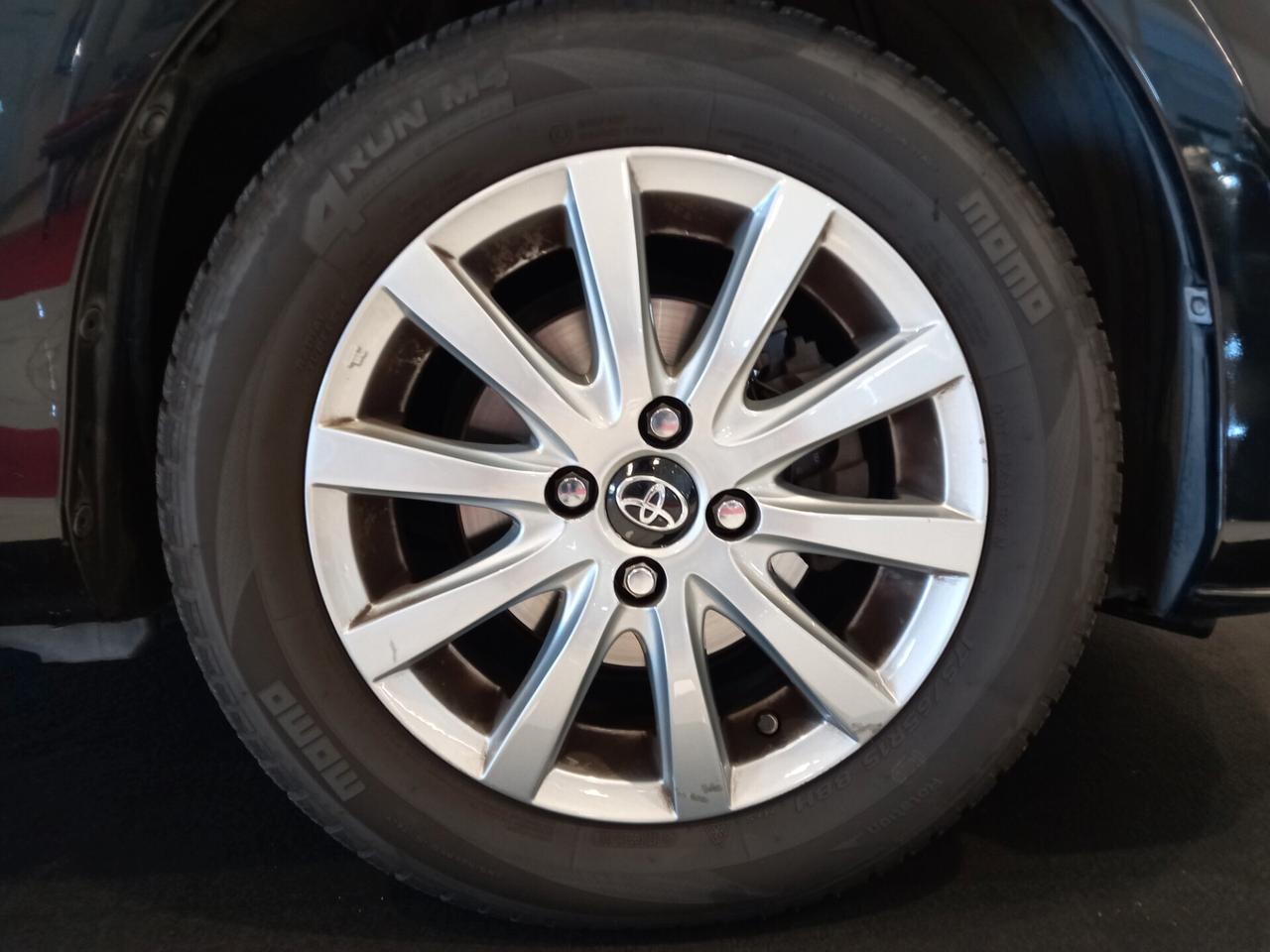 Toyota Yaris 1.0 72 CV 5 porte Lounge