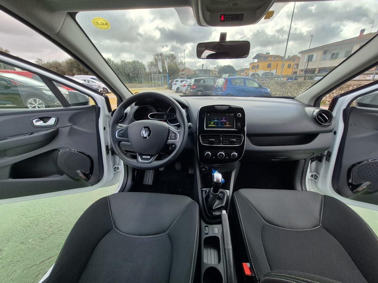 Renault Clio 1.5 dci 75 CV 5 Moschino Zen