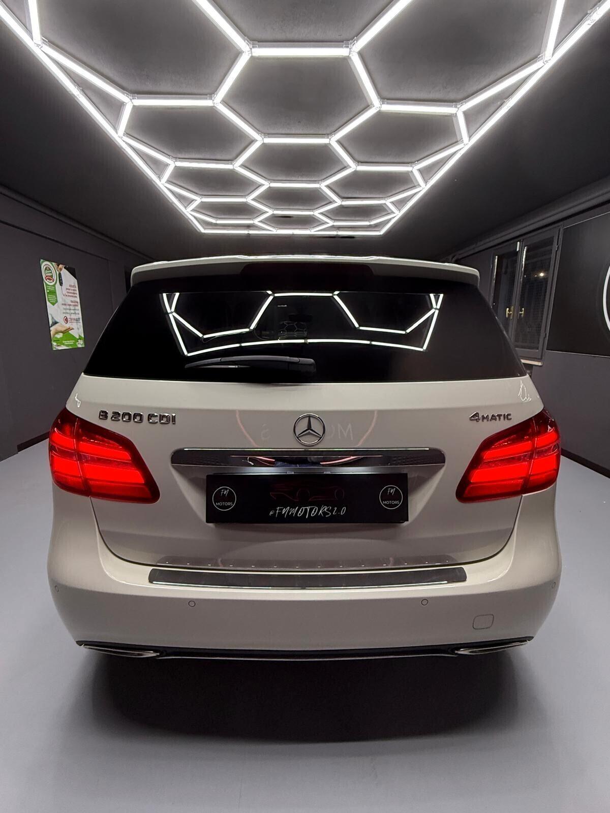 Mercedes-benz B 200 CDI 4Matic Automatic Premium