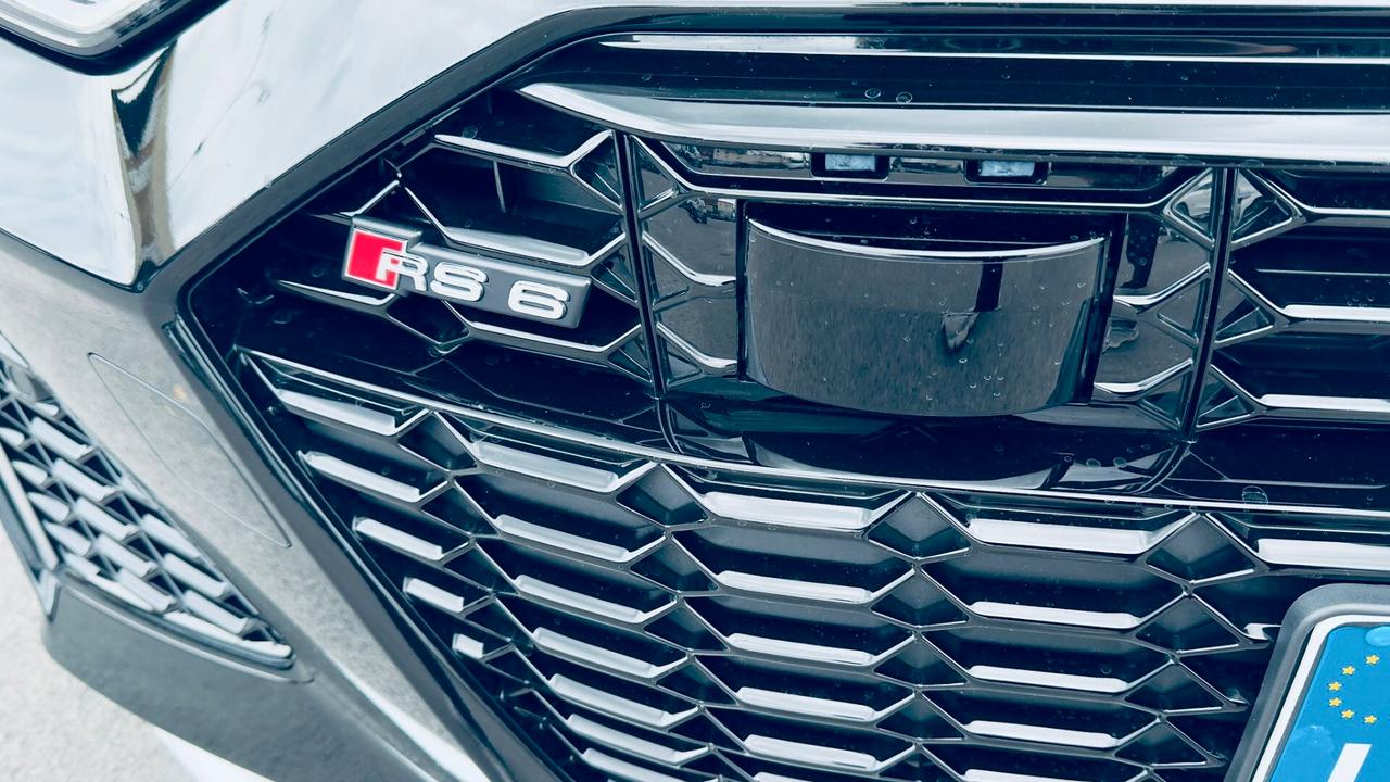 Audi RS6 RS 6 Avant 4.0 TFSI V8 quattro tiptronic