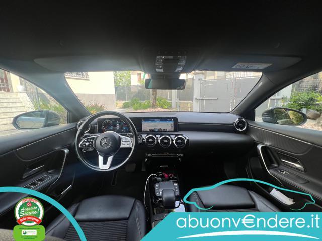 MERCEDES-BENZ A 180 d Automatic Business Extra