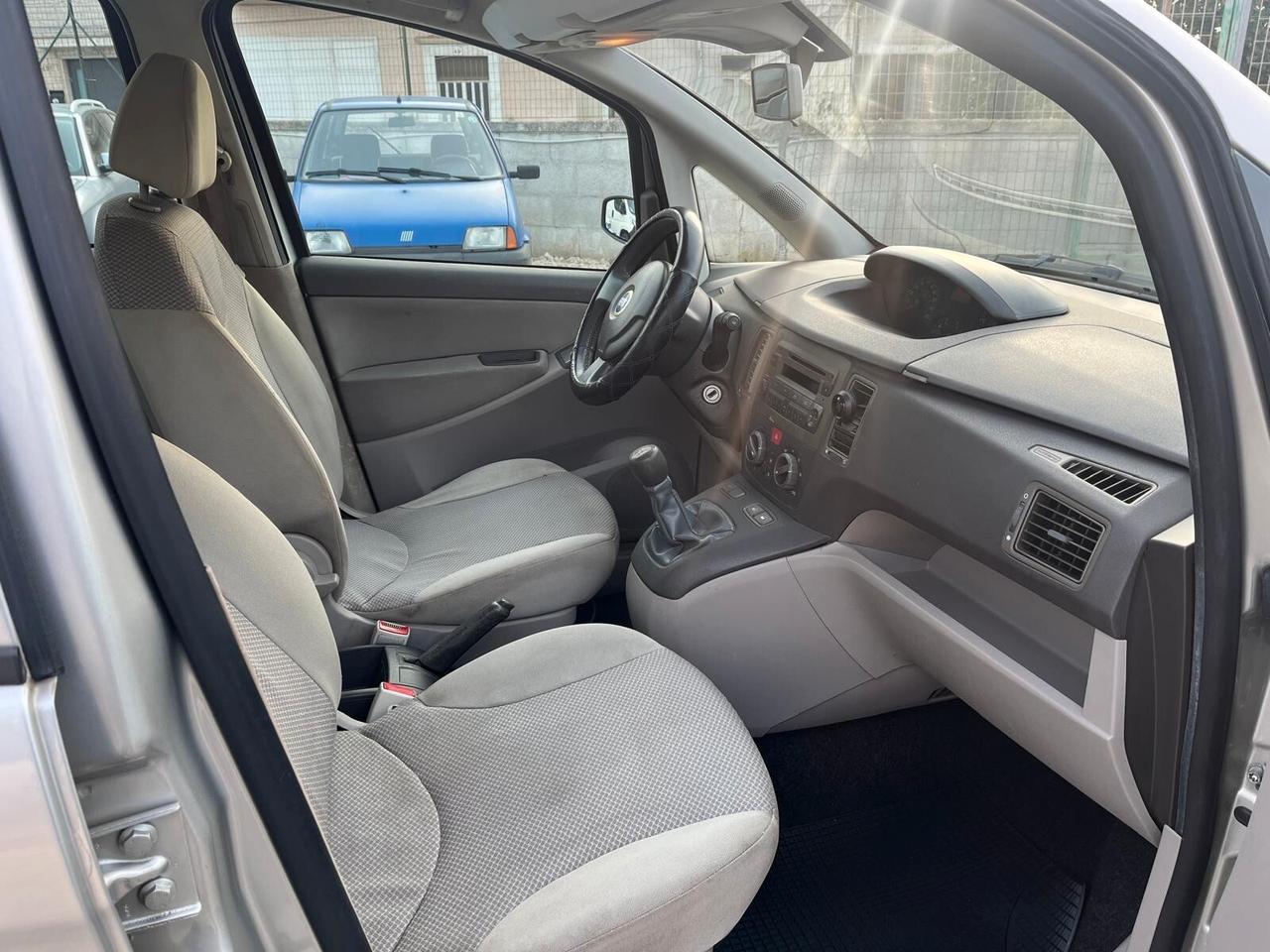 Fiat Idea 1.3 Multijet 16V Active