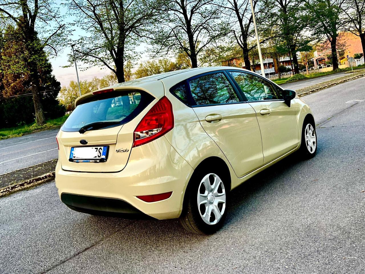 Ford Fiesta Fiesta+ 1.4 5 porte Bz.- GPL