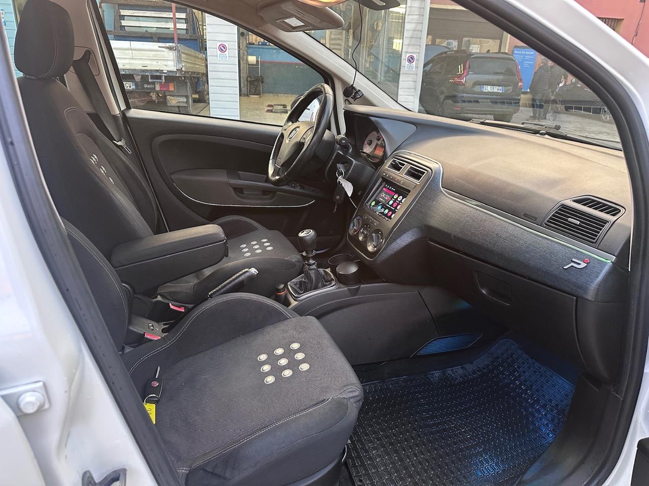 Fiat Grande Punto 1.3 MJT 90 CV 5 porte Emotion