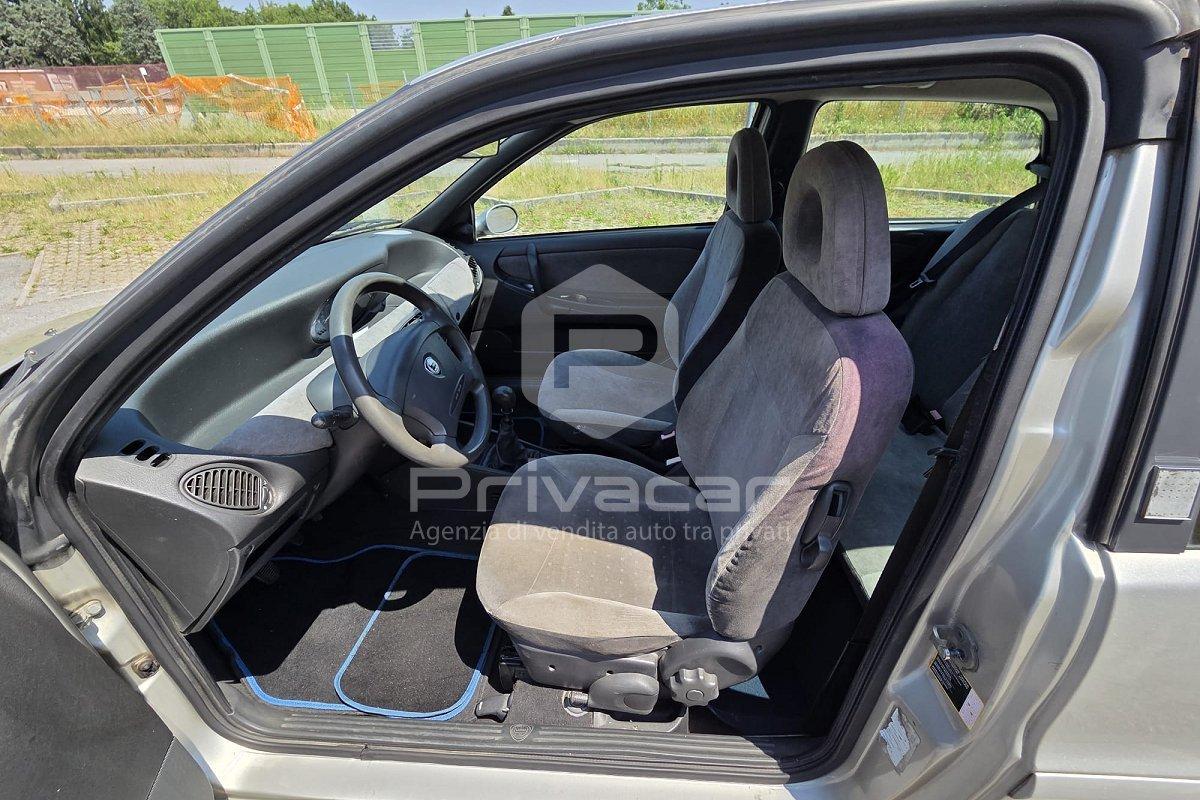 LANCIA Y 1.2i cat Unica