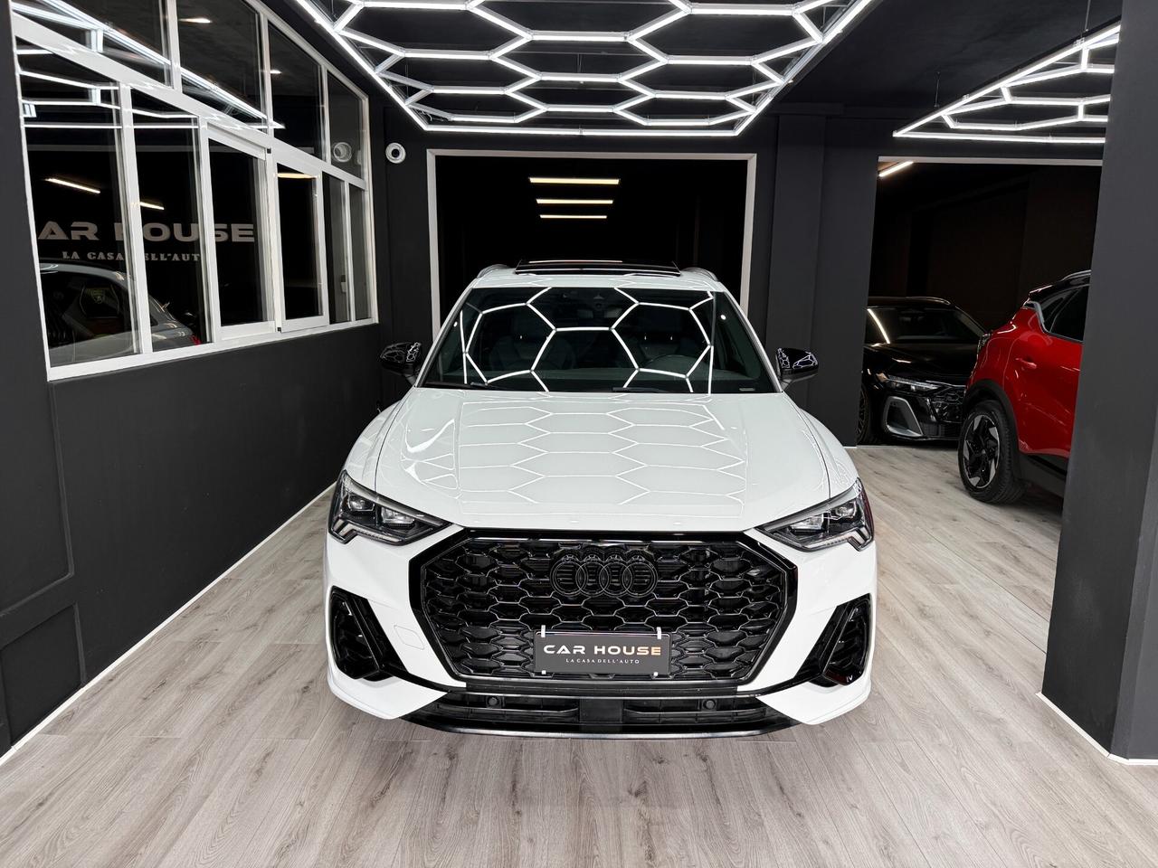 Audi Q3 2.0 TDI 150CV S LINE S-Tronic