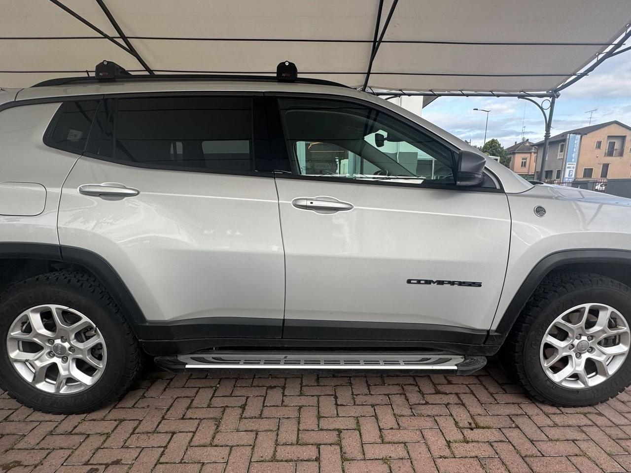 Jeep Compass Trailhawk 1.3 T4 PHEV