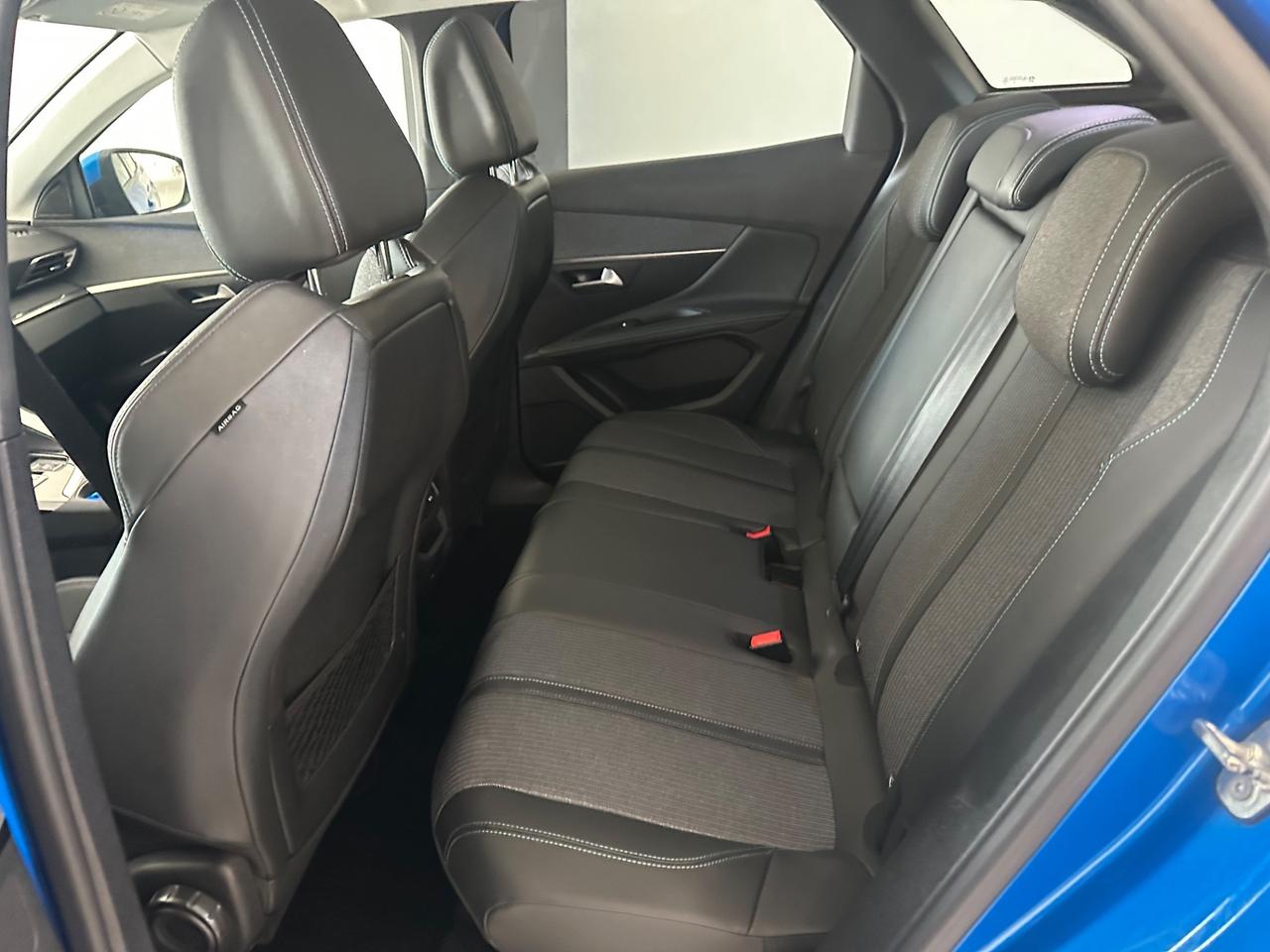 Peugeot 3008 BlueHDi 130 S&S Allure