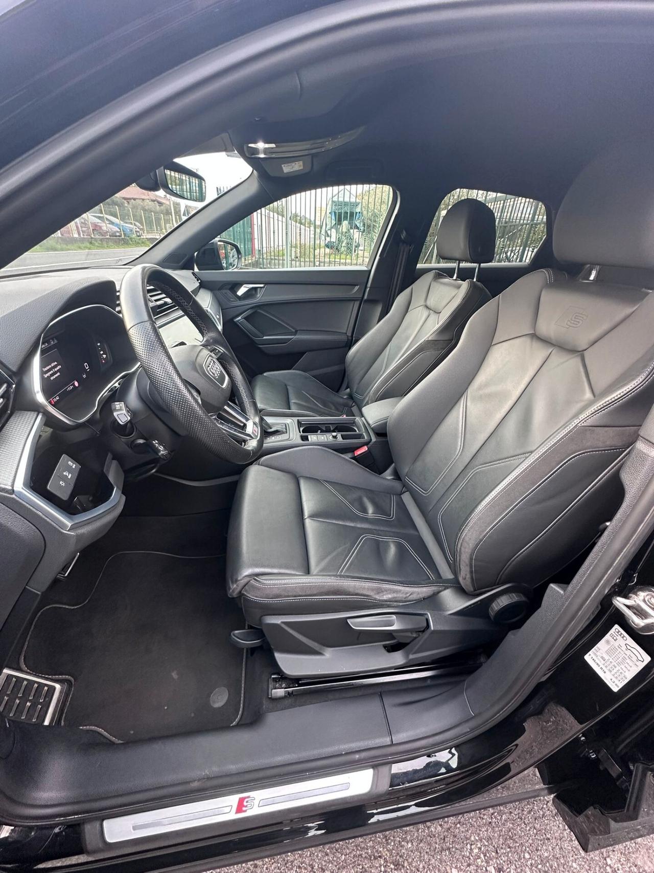 Audi Q3 35 TDI S tronic line edition