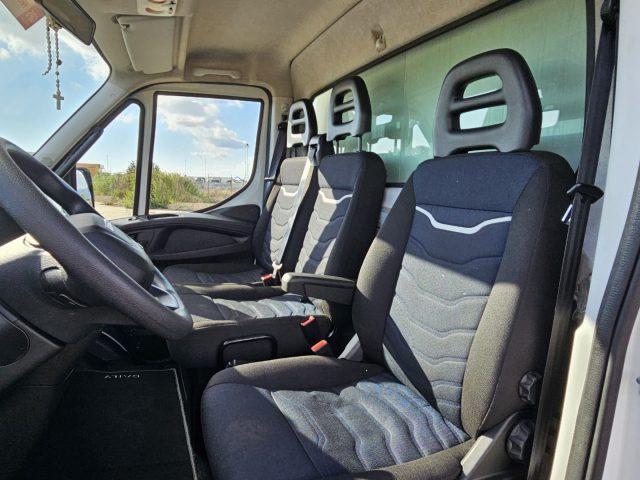 IVECO Daily 35C14 PASSO 3750 - 8 BANCALI e SPONDA