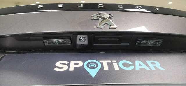 Peugeot 2008 PureTech 130 S&S EAT8 Active Pack