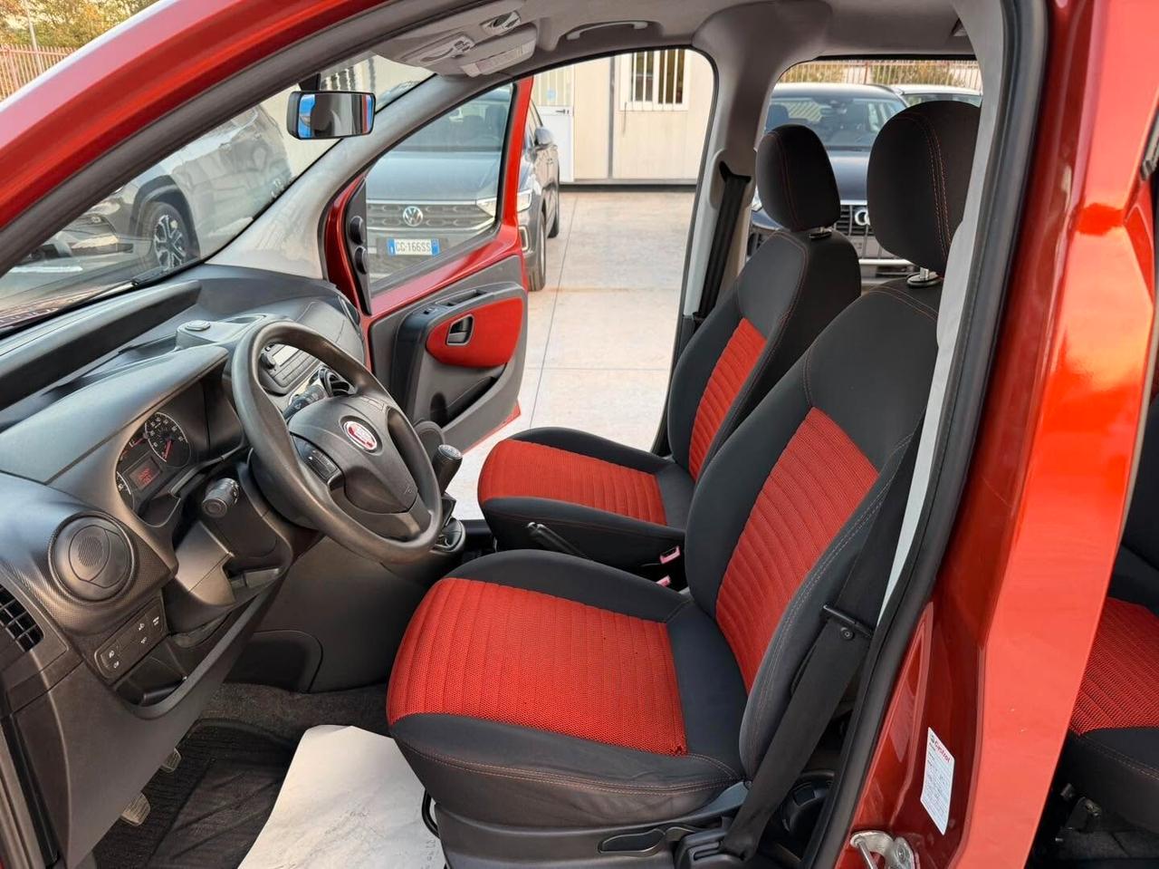 Fiat Qubo 1.3 MJT -TREKKING- Autocarro 4 POSTI