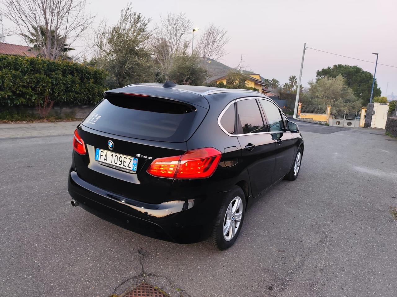 Bmw 2er Active Tourer 214d Advantage