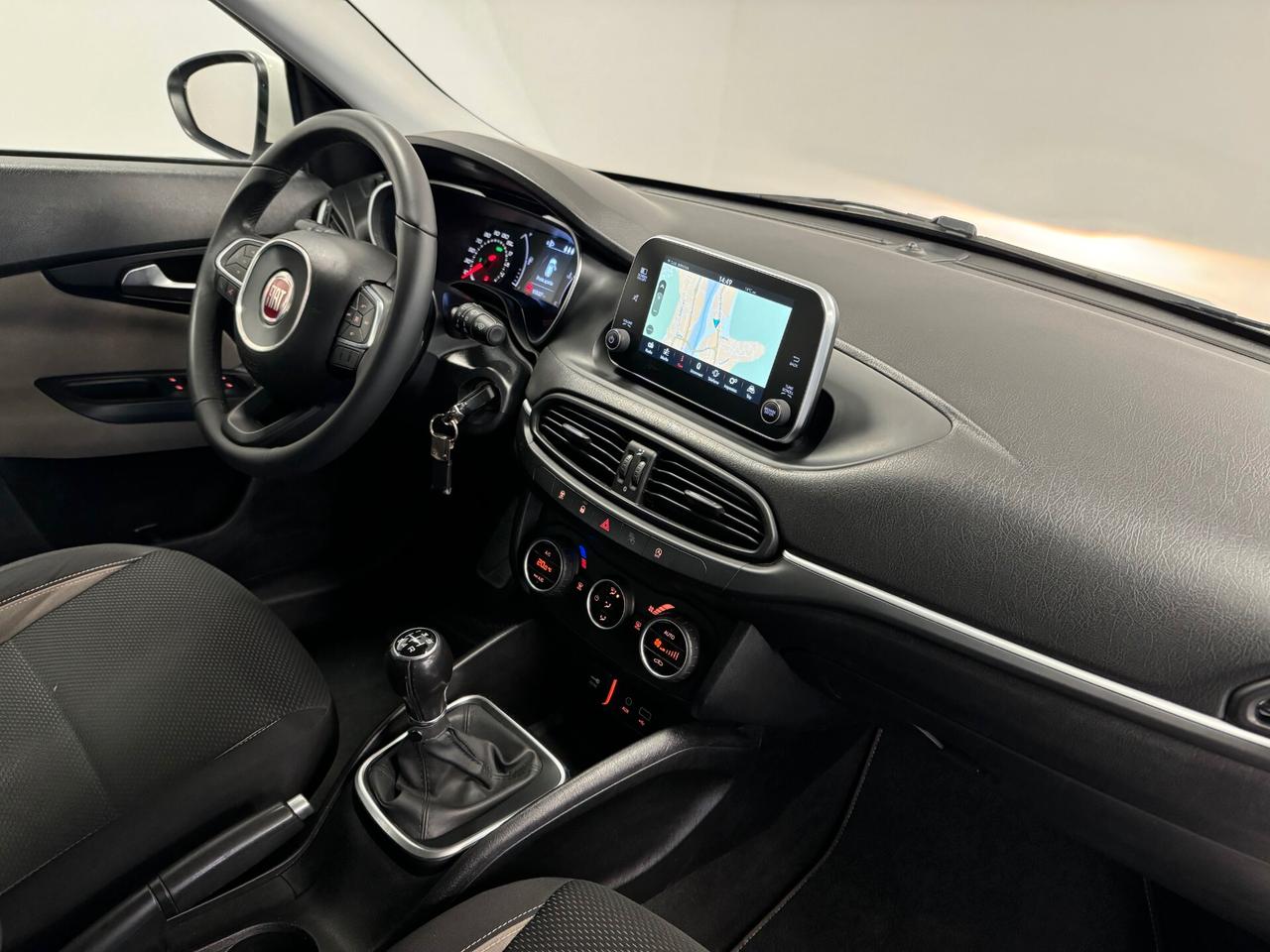 Fiat Tipo 1.3 Mjt S&S 5 porte Lounge UNIPROP NEOPATENTATI