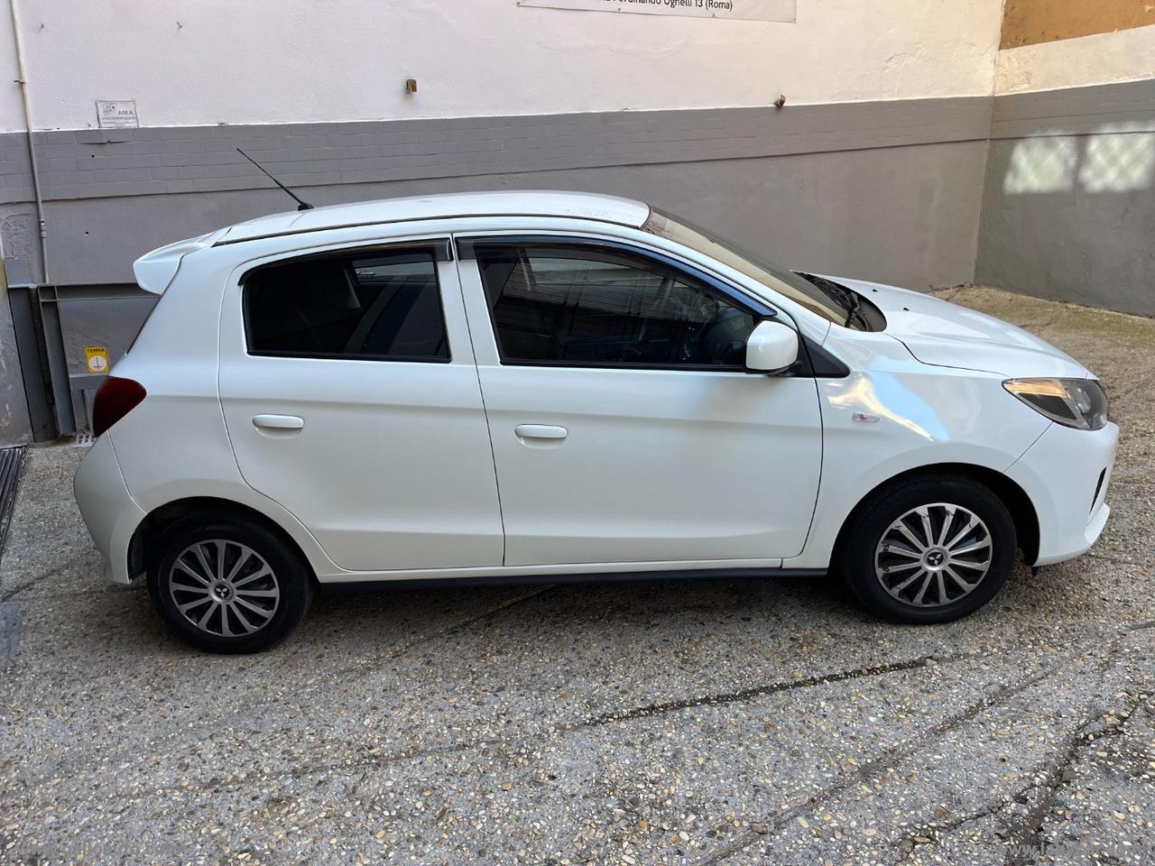 MITSUBISHI Space Star 1.2 Invite SDA