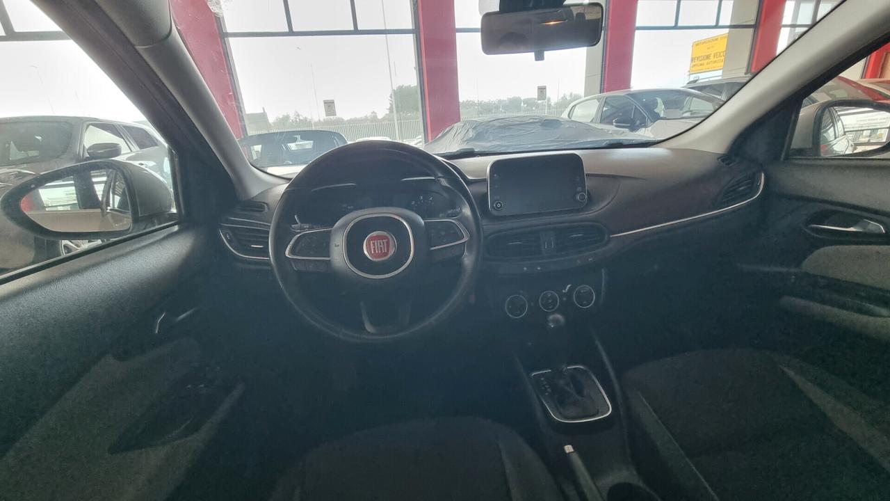 Fiat Tipo 1.6 mjt SeS dct sw lounge 88kw