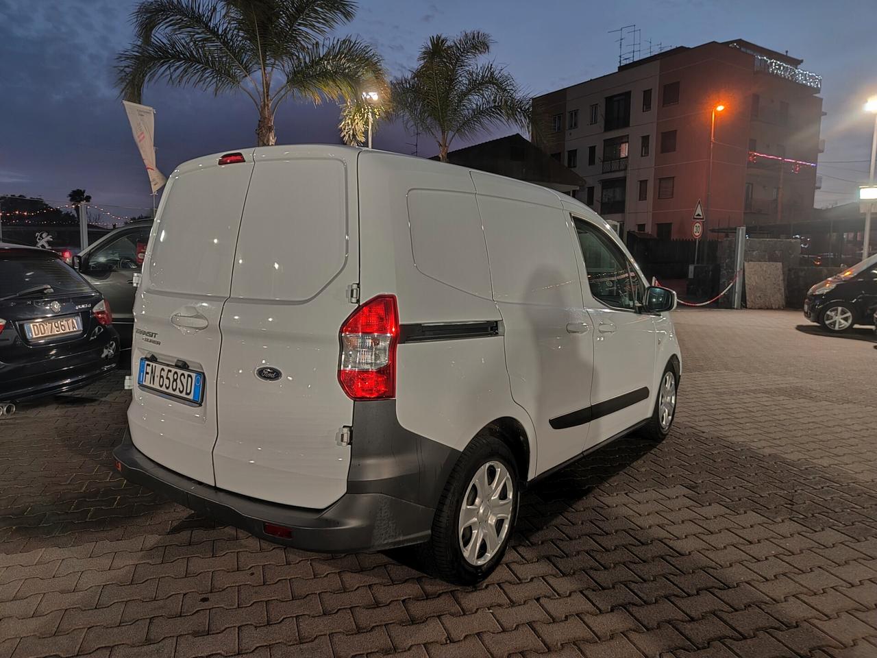 Ford transit courier 1.5 TDCi 2018
