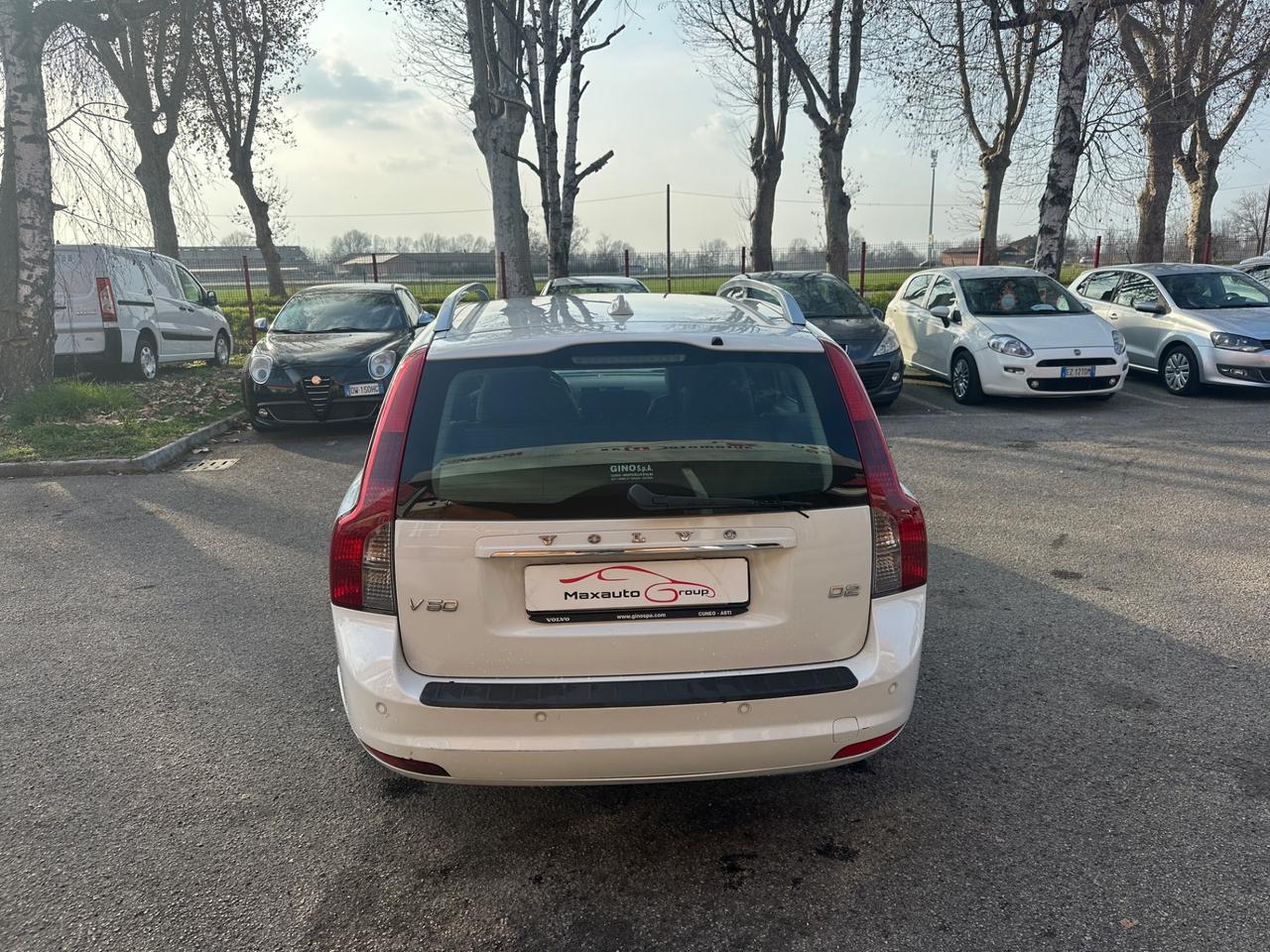 Volvo V50 D4 R-design