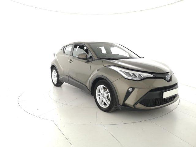 TOYOTA C-HR 1.8 Hybrid E-CVT Business