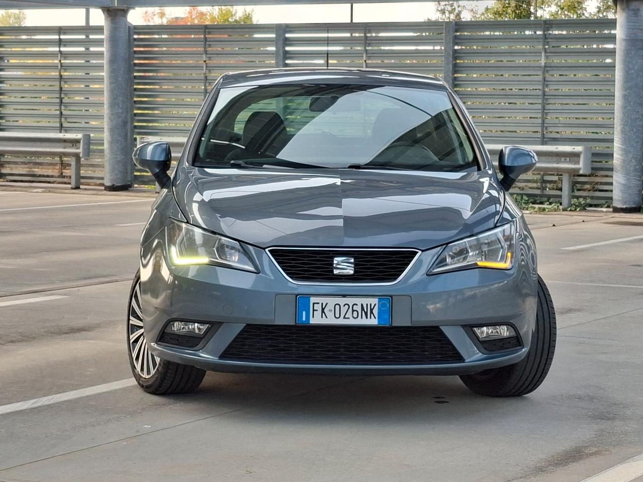 Seat Ibiza 1.0 75 CV 5p. Connect Grey