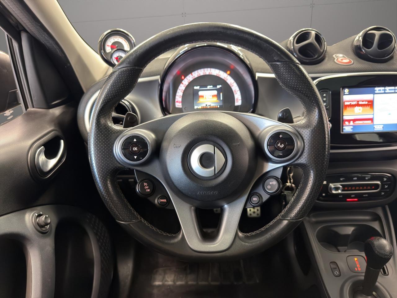 Smart forfour 0.9t Passion 90cv - Unipro - Promo FInanziamento- Schermo touch - Tetto panoramico