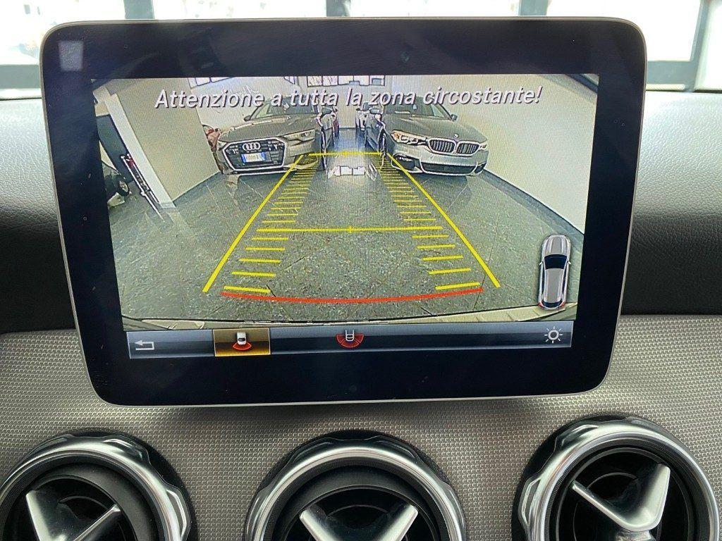 Mercedes-Benz GLA 200 d Automatic 4Matic Sport Plus Da Vetrina