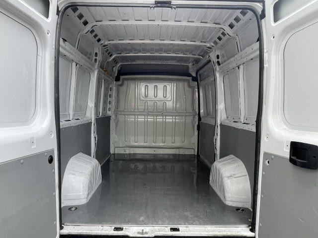 FIAT Ducato 33 2.2 Mjt 140CV MH2 Easy Pro Furgone
