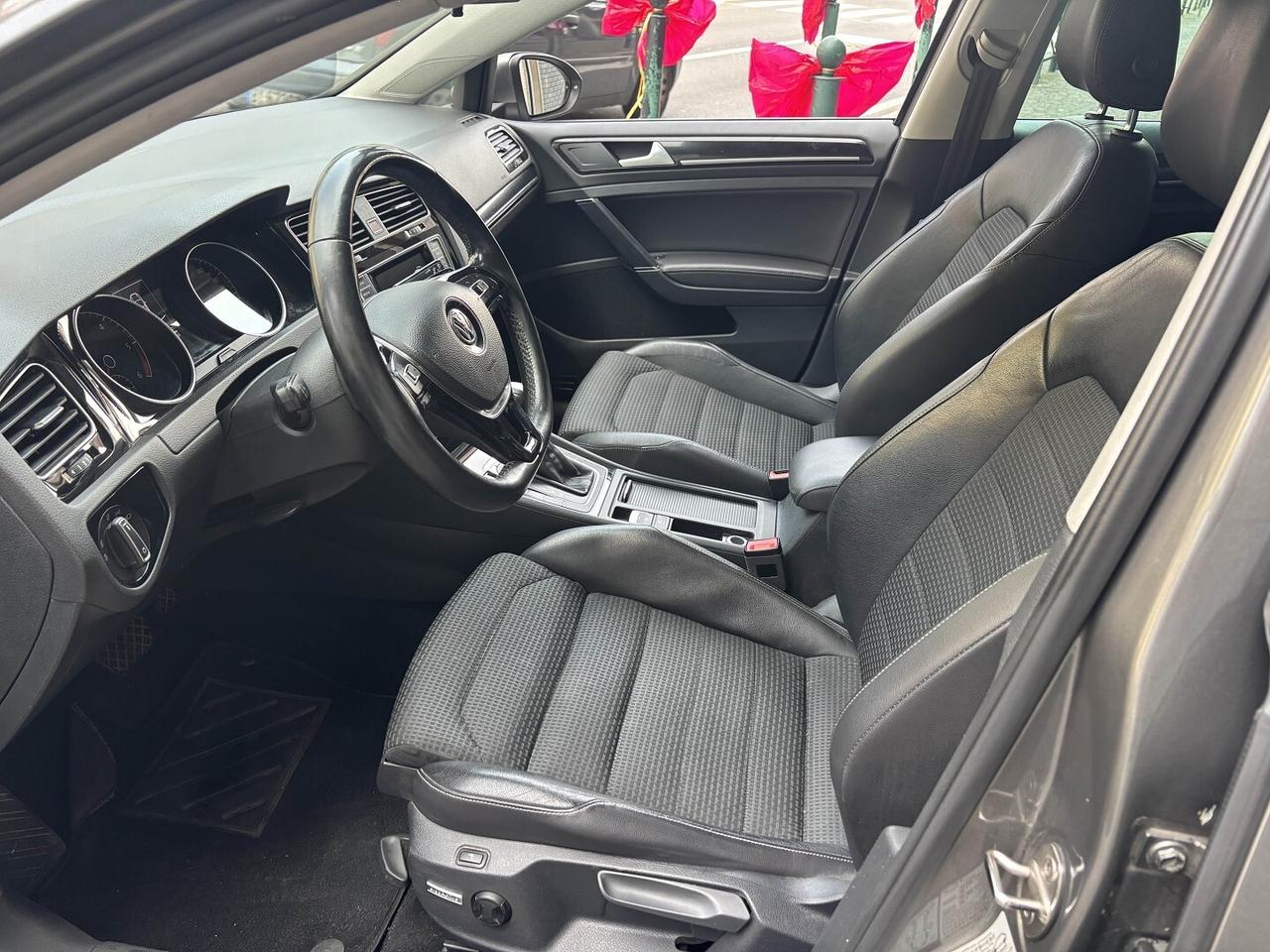 VW GOLF VARIANT 1.6 TD DSG HIGHLINE
