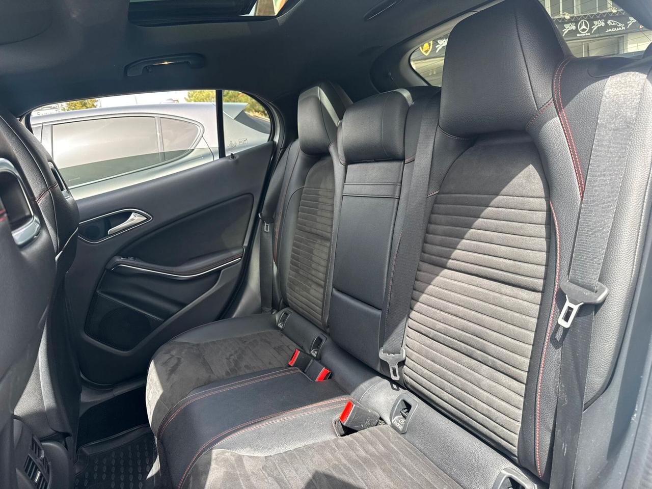 Mercedes-benz GLA 220 d Automatic 4Matic Premium Amg Garanzia