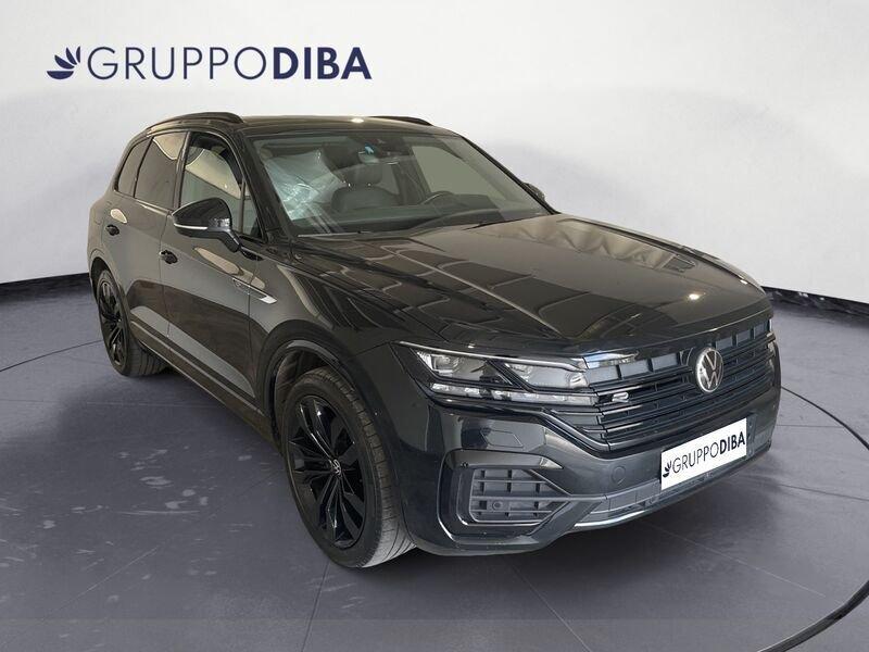Volkswagen Touareg III 2018 Diesel 3.0 V6 tdi Atmosphere R-Line Exterior Pack