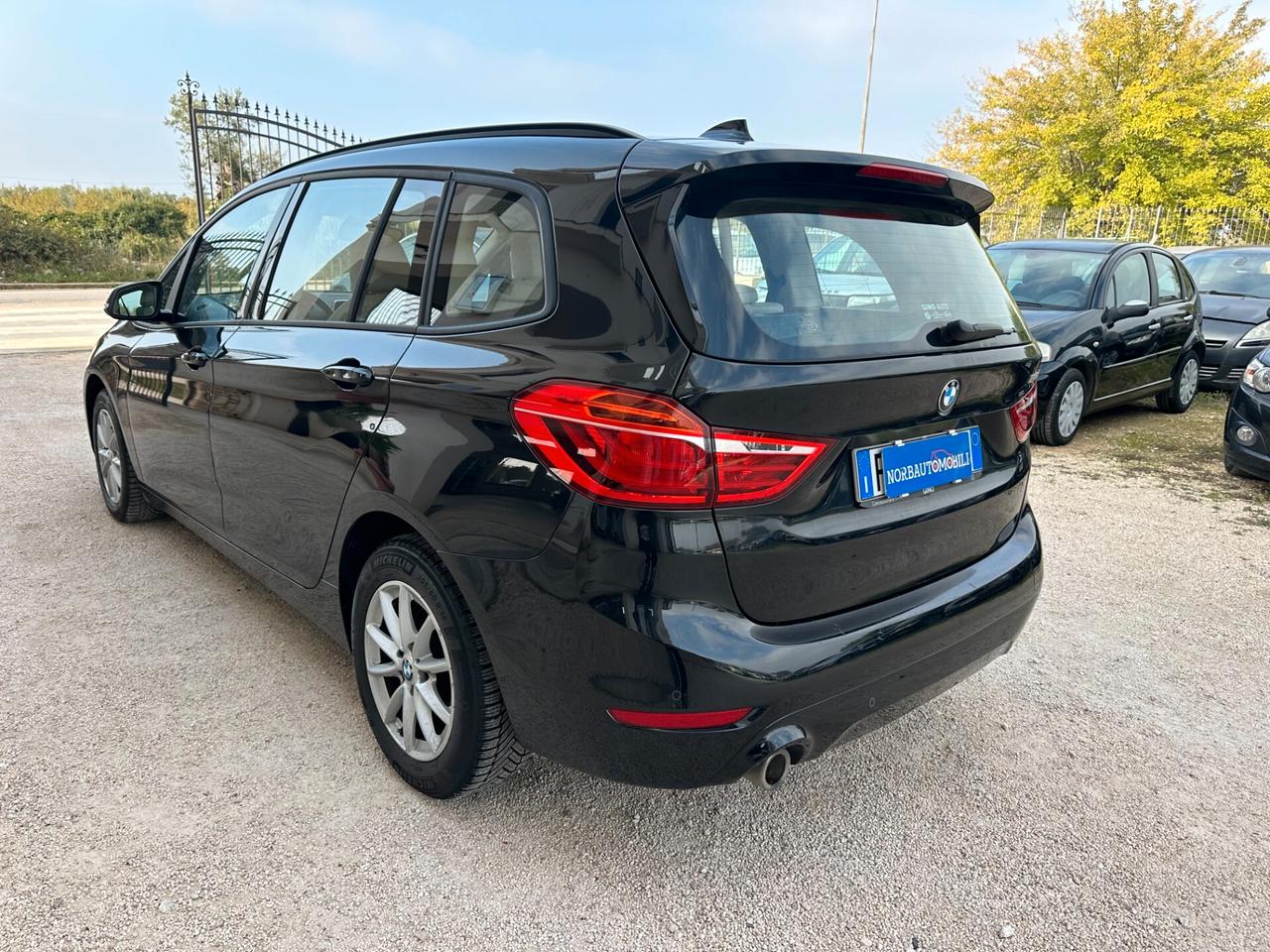 Bmw 216d Active Tourer Luxury 2019 UniPROP