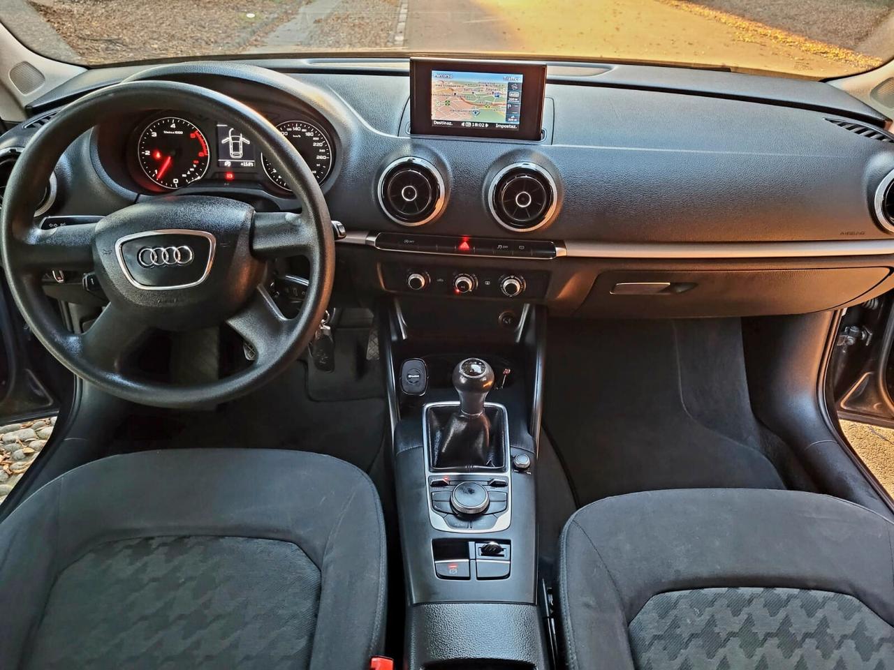 Audi A3 SPB 1.6 TDI 105 CV ADATTA A NEOPATENTATI