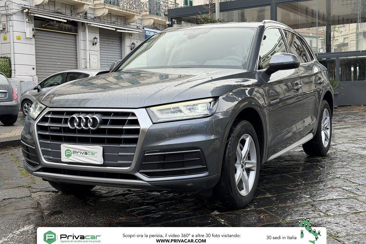 AUDI Q5 40 TDI quattro S tronic Business