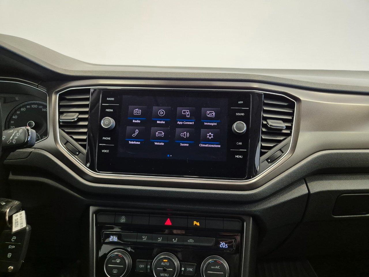 Volkswagen T-Roc 1.0 tsi Style 115cv - NEOPATENTATI - Sens. Park. - Carplay