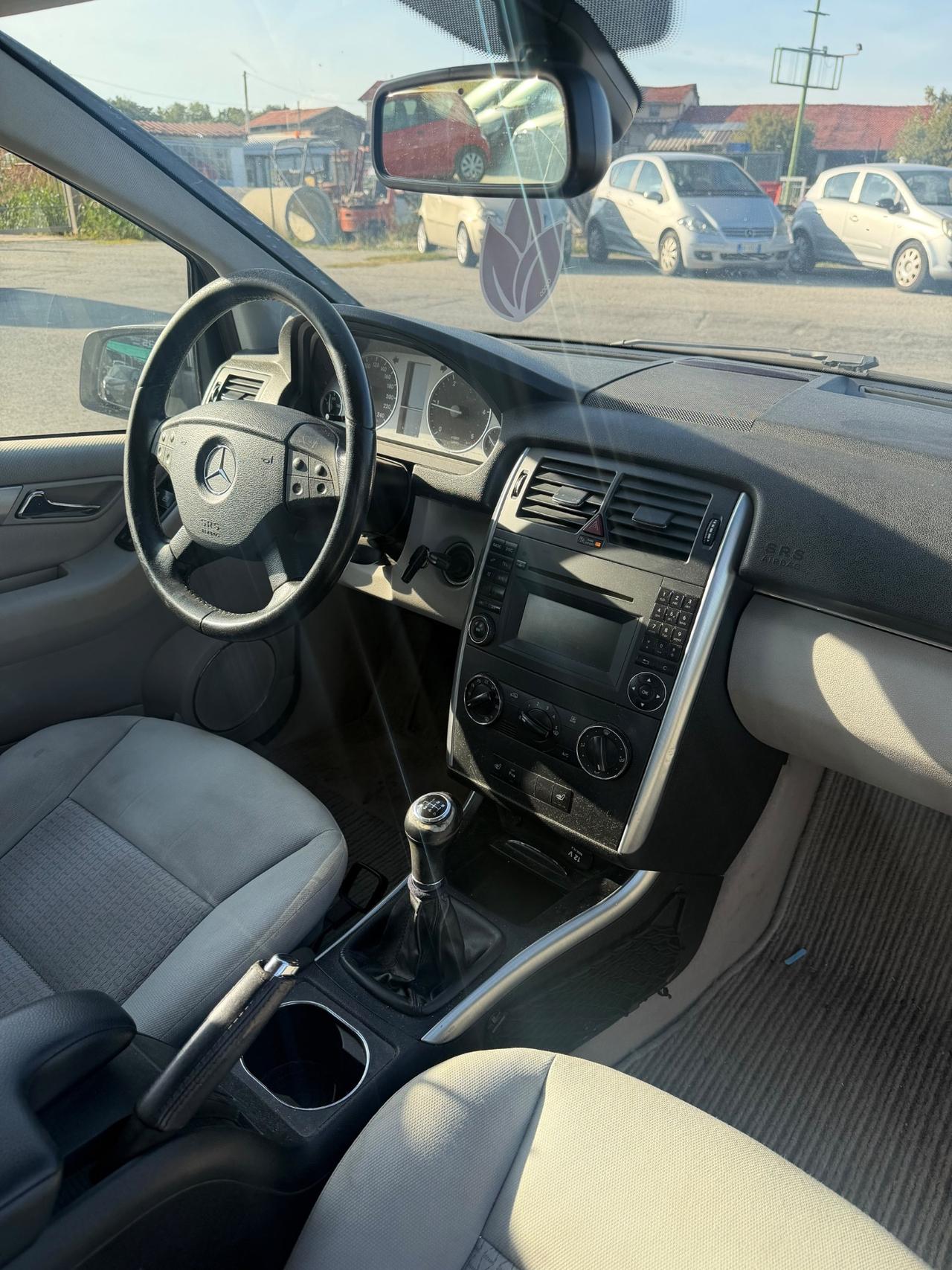 Mercedes-benz B 200 CDI Premium