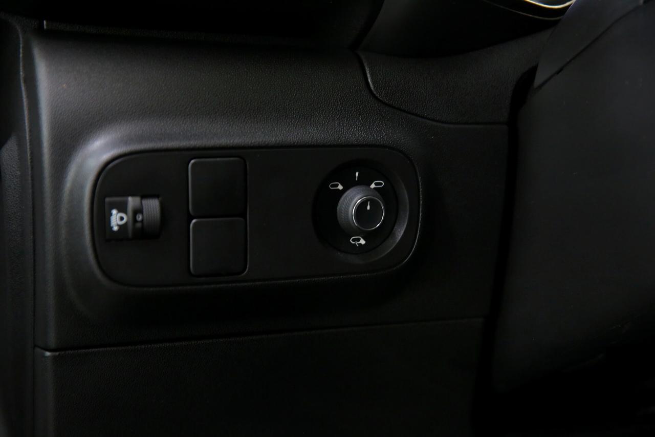 Citroen C3 PureTech 83 cv Shine