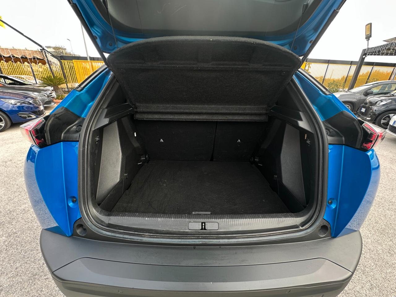 PEUGEOT 2008 1.2 PureTech 100 S&S Active Pack