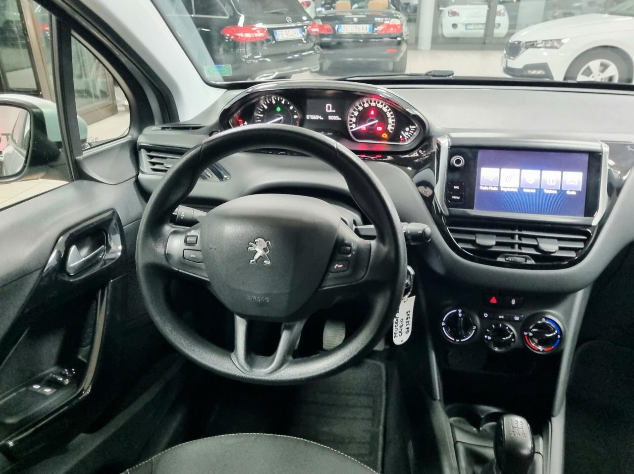 PEUGEOT 208 1.2 BENZINA 82CV 5p. ALLURE