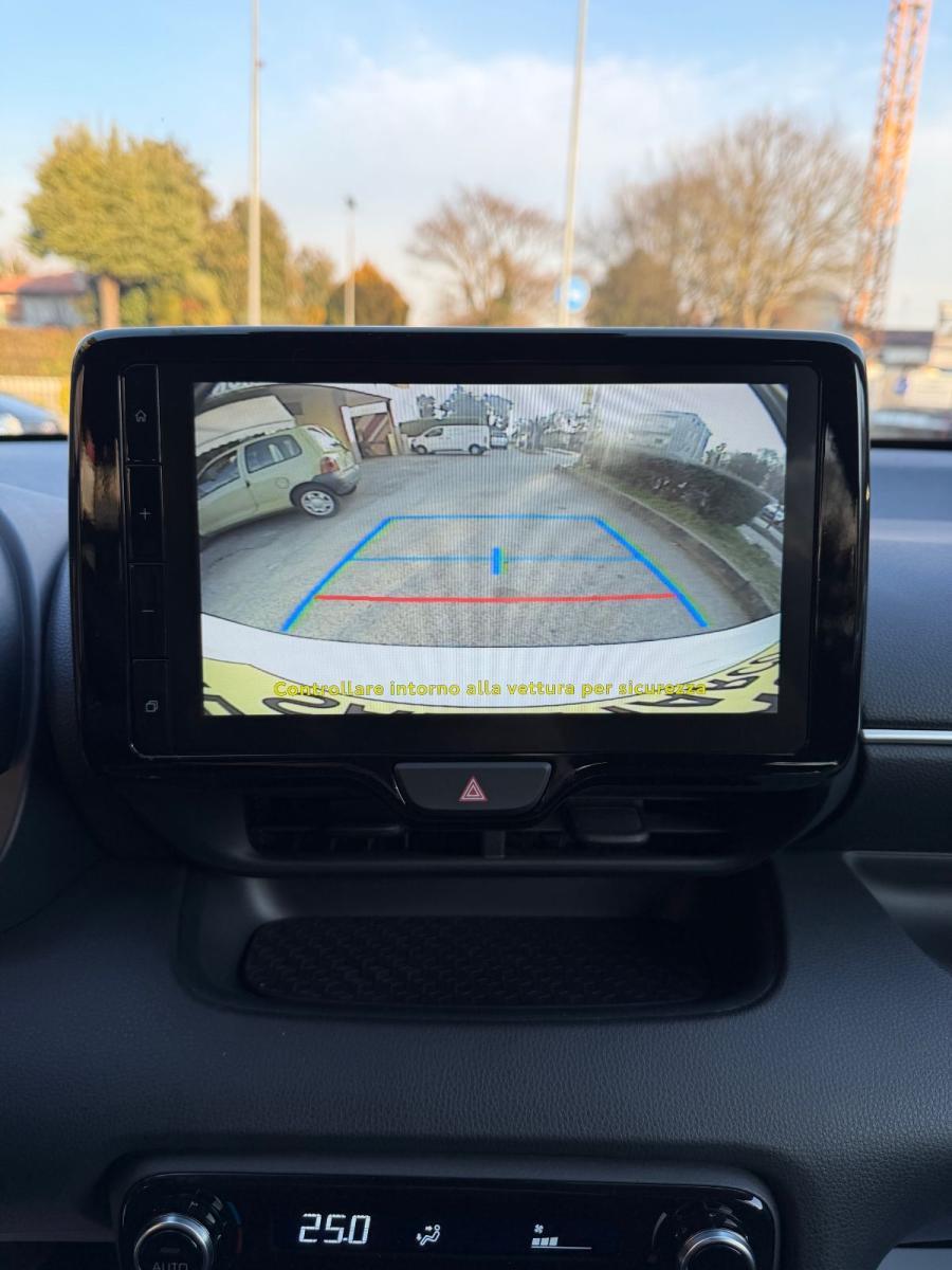 TOYOTA - Yaris - 1.5 Hybrid 5p. E-CVT Trend *PROMO*