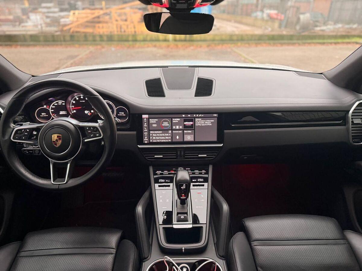 Porsche Cayenne 3.0 tiptronic