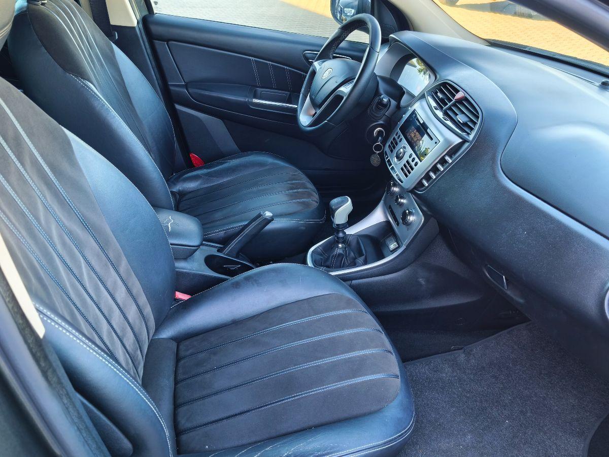 LANCIA Delta 1.6 MJT Platino