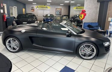 AUDI R8 Spyder 5.2 V10 FSI quattro R tronic