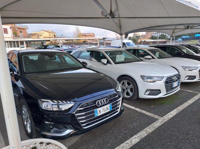 AUDI A4 Avant 30 hybrid TDI/136 CV S tronic Bus. Adv.