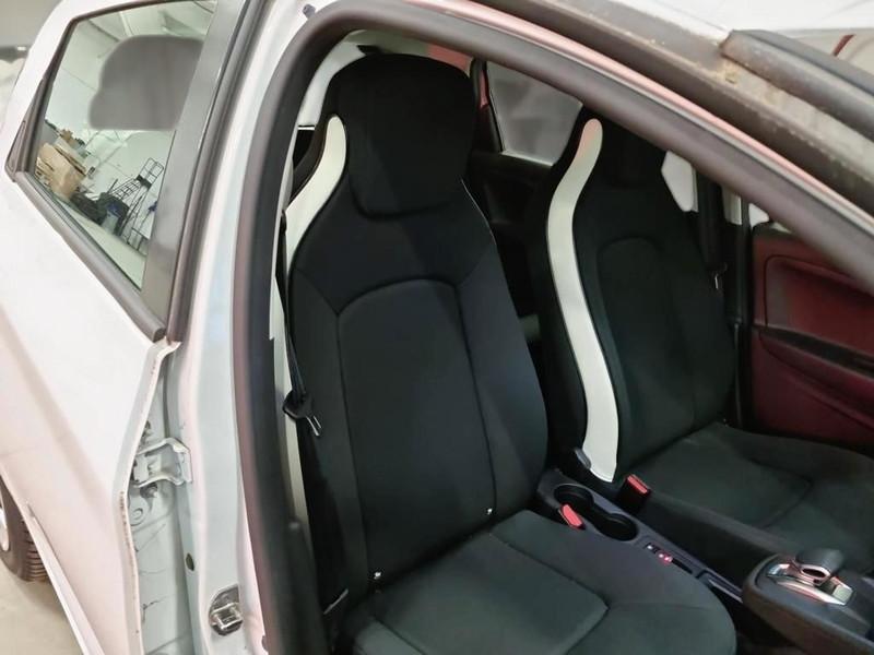 RENAULT ZOE BUSINESS R110 5 PORTE BERLINA