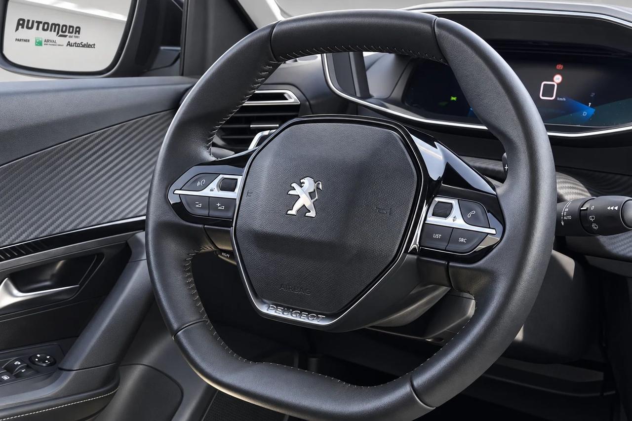 Peugeot 2008 1.5 130 CV AUTOCARRO N1